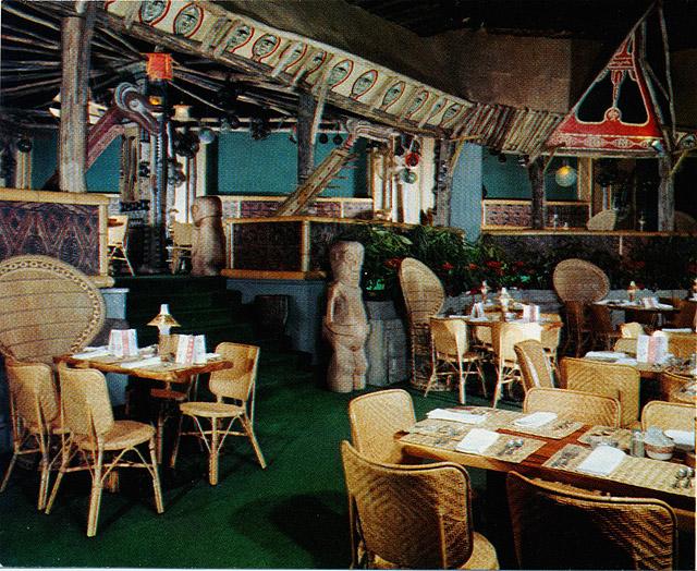 The Polynesian Village Chicago Il Restaurant Tiki Central Some Photos From An Edgewater Beach Hotel Brochure The 60s