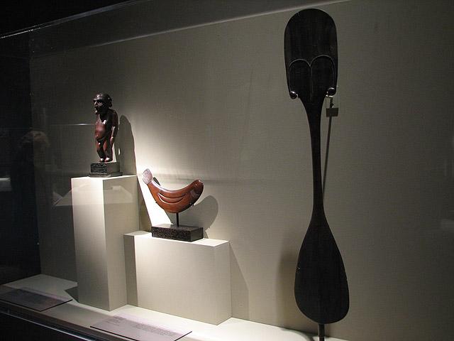 easter island artifacts