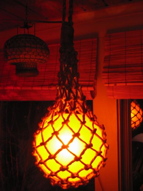 Tikiskip: Guide to tiki bar lights, Identification of styles, ect -- Tiki Central